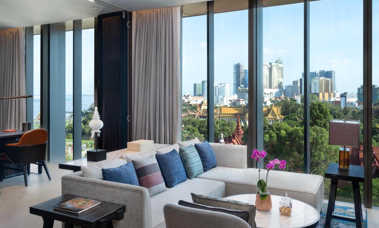 Hyatt Regency 5* Phnom Penh