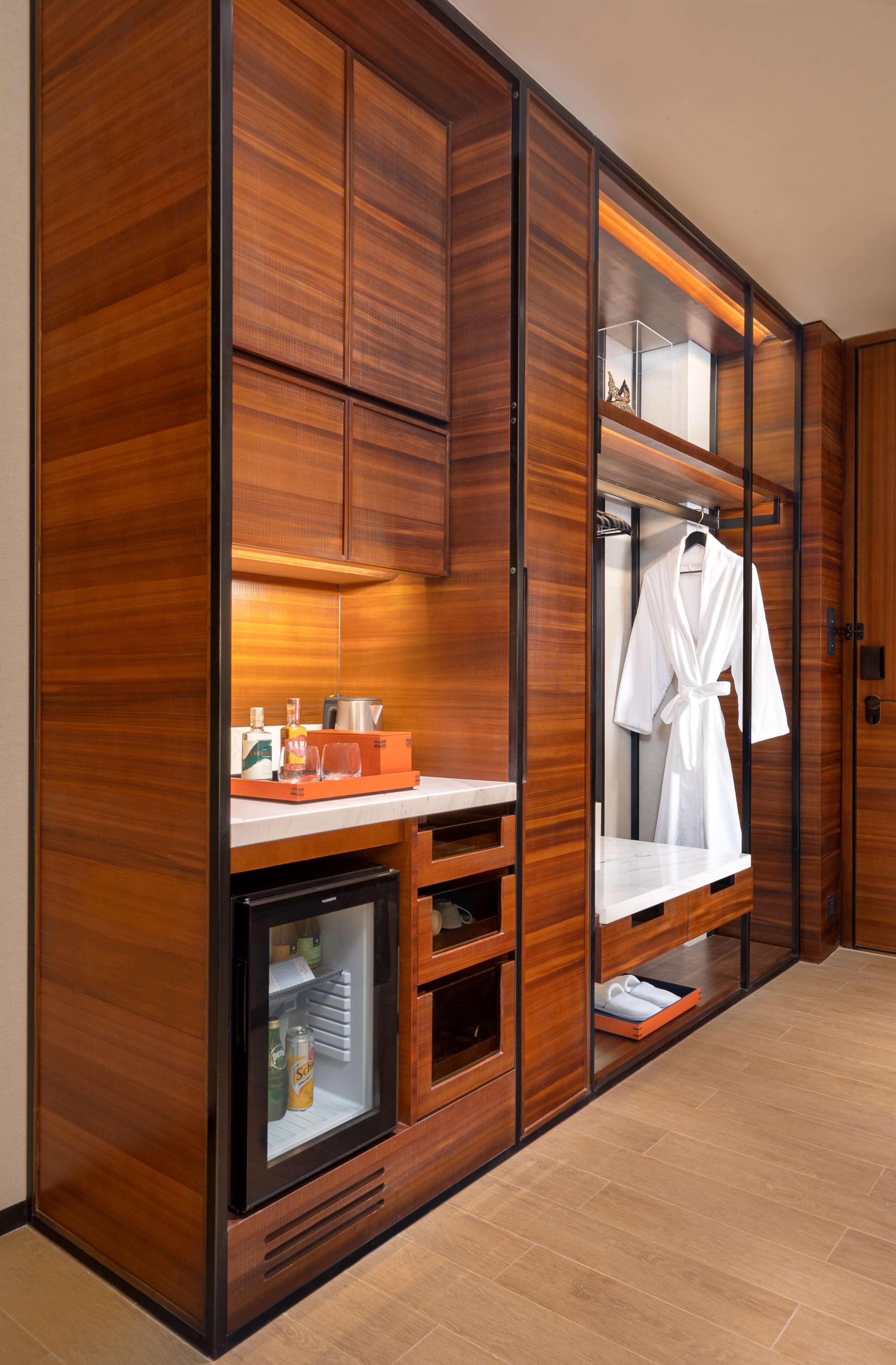 Hyatt Regency Phnom Penh